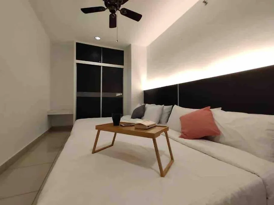 Luxury Seaview Penang Homestay @ Mansion One Gurney Pulau Pinang جورج تاون 0*,