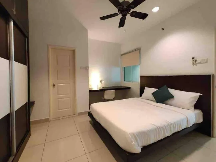 Luxury Seaview Penang Homestay @ Mansion One Gurney Pulau Pinang جورج تاون ماليزيا